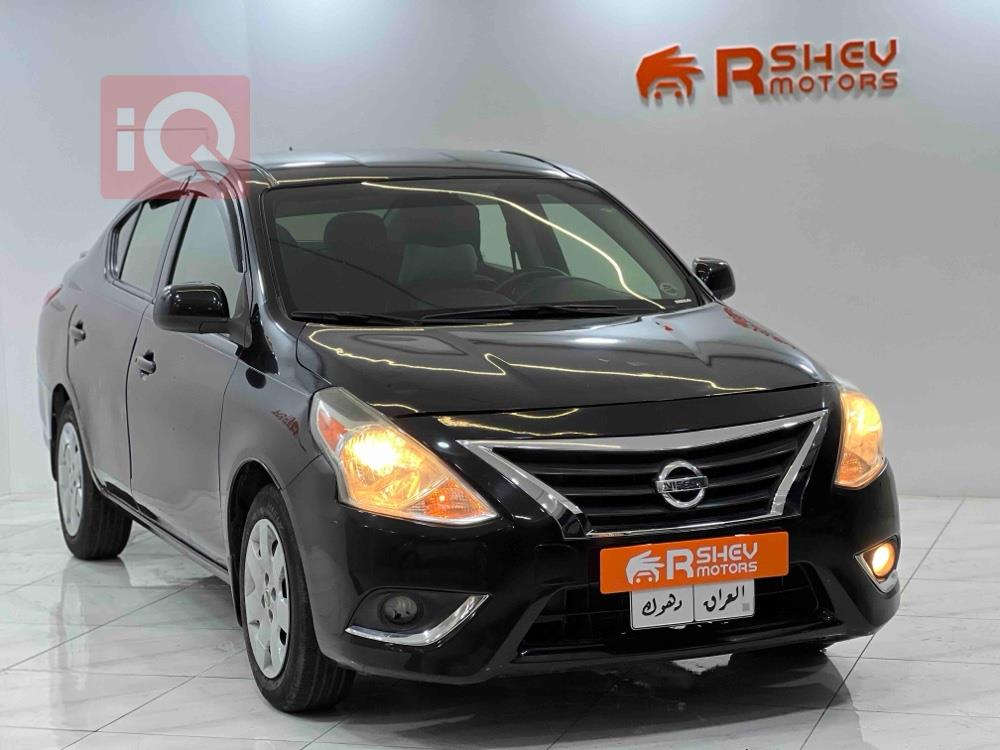 Nissan Versa